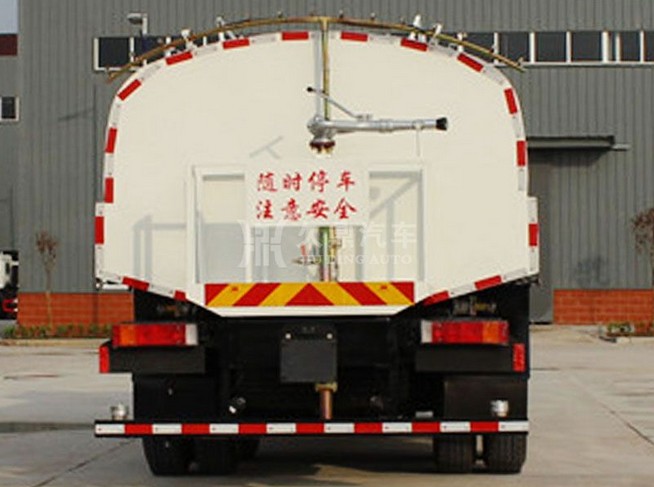 20����20�����|�L(f��ng)�������p��G����ˮ܇(ch��)�DƬ