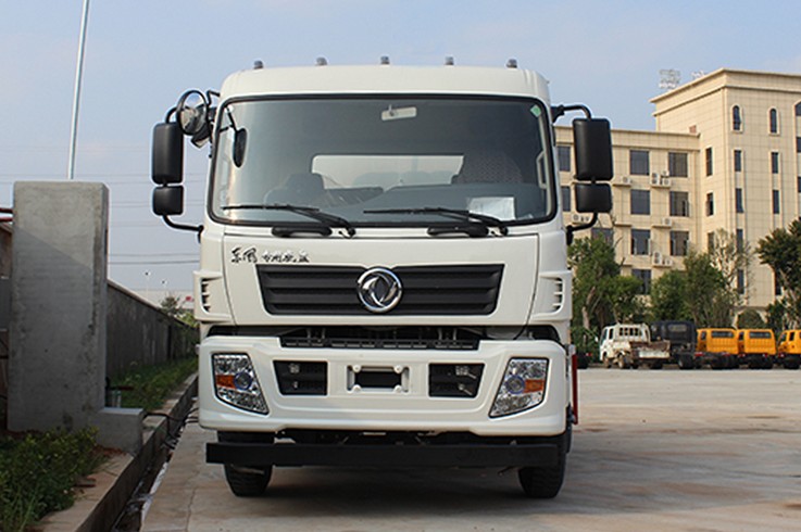 12����12�����|�L���õױP���̞�ˮ܇�DƬ