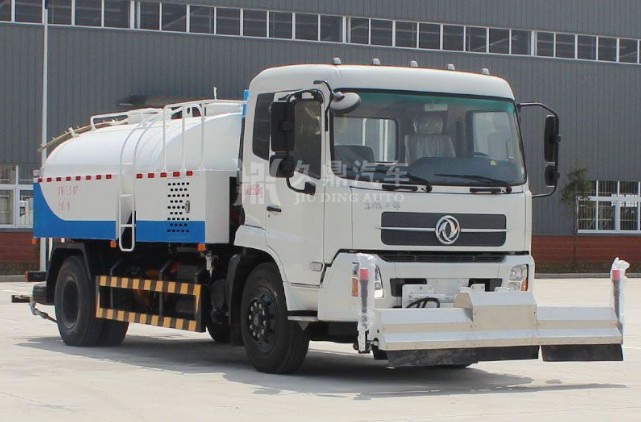 東風天錦公路灑水車圖片 東風天錦公路灑水車圖片