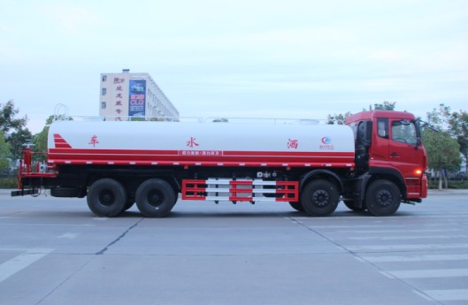 �|�L(f��ng)����ǰ�ĺ�˞�ˮ܇����DƬ