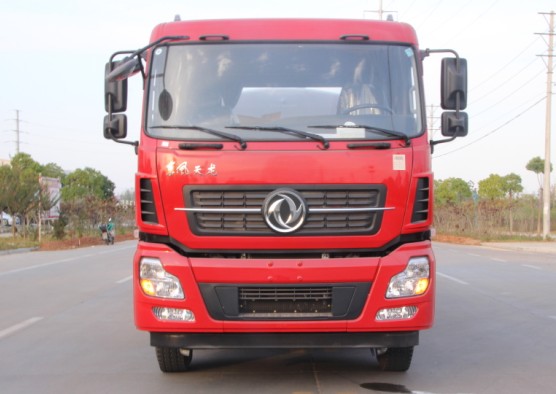 �|�L(f��ng)����ǰ�ĺ�˞�ˮ܇����DƬ