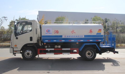 ���￵��6����ˮ܇(ch��)����DƬ