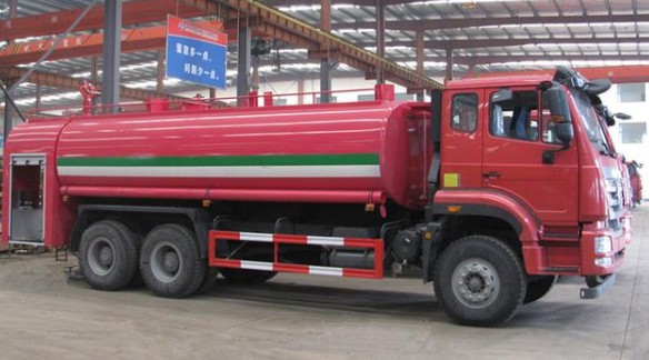 ���ڞ�ˮ܇�DƬ