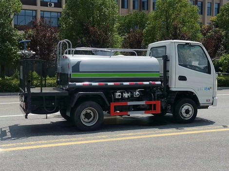 國(guó)六3方凱馬K3柴油版藍(lán)牌灑水車 國(guó)六3方凱馬K3柴油版藍(lán)牌灑水車