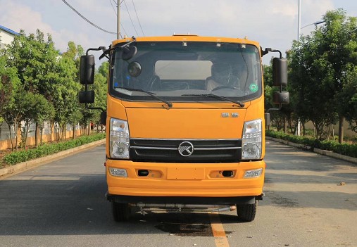 10噸灑水車價格及圖片_國六凱馬10方綠化灑水車廠家價格3