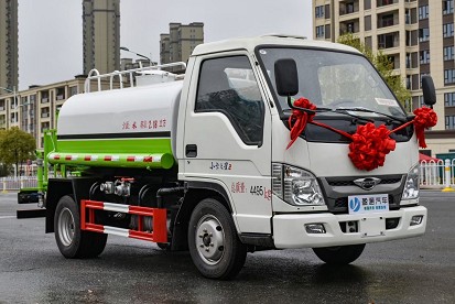 3����ˮ܇�����Xһ�__����2.7������r��С��֮��2�{�ƾG����ˮ܇�S�҃r��