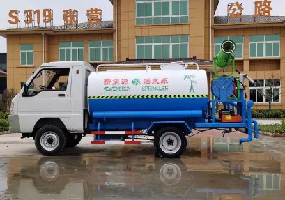 С��늄���݆��ˮ܇�DƬ