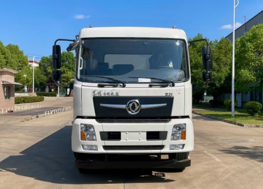 國六東風(fēng)D3V前四后八灑水車_東風(fēng)前四后八28.5方灑水車3